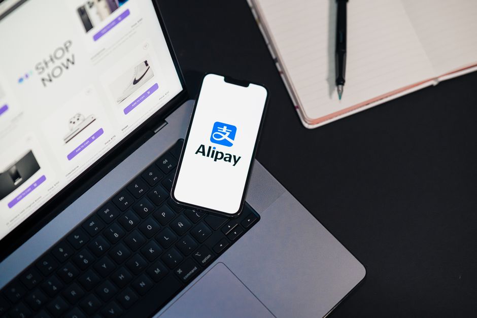 Designing Modern SaaS UI/UX for Next-Gen Fintech Apps